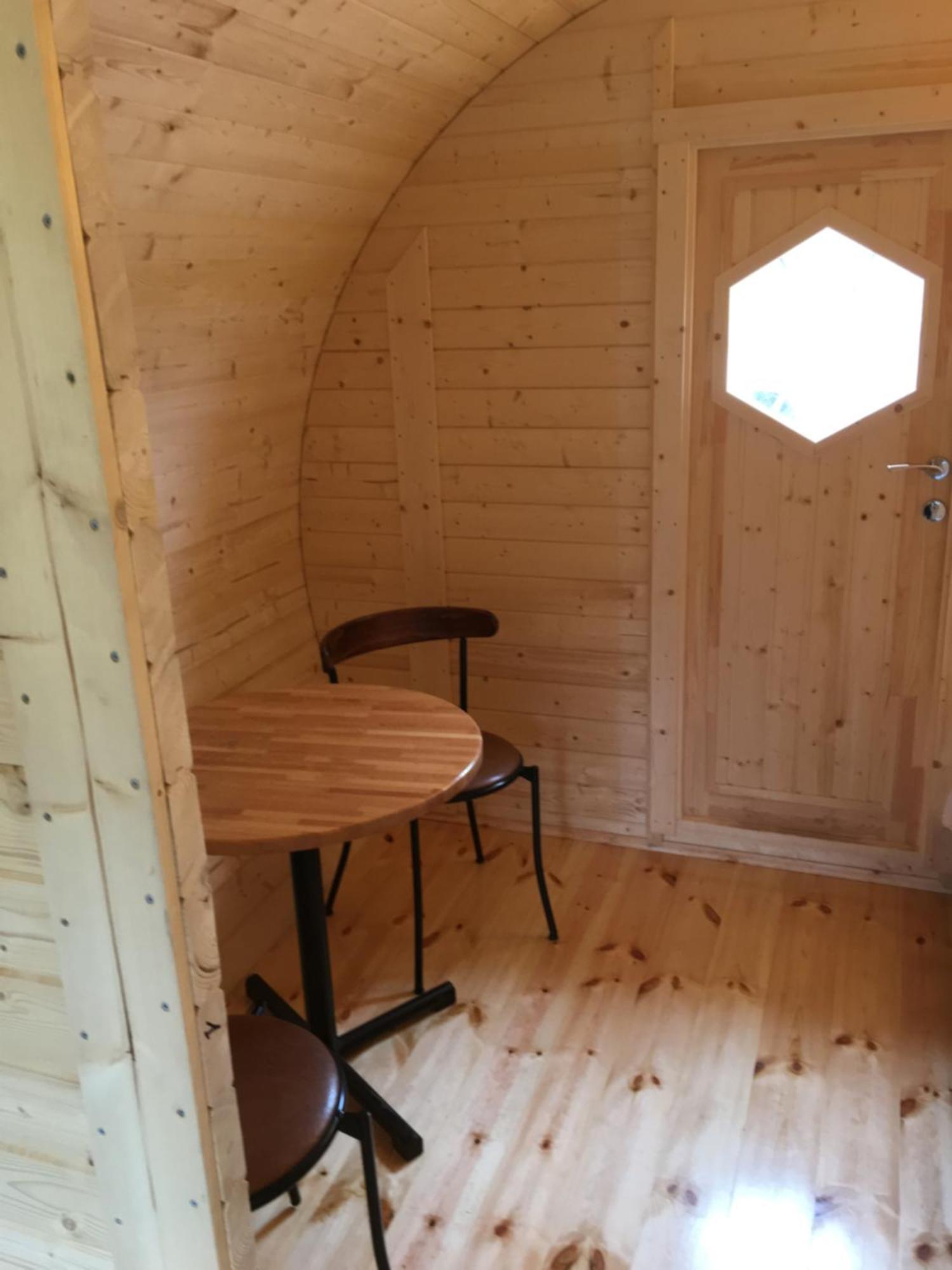 Framtid Camping Lodging Barrels Djúpivogur Exterior foto